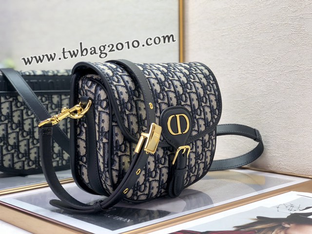Dior专柜新款迪奥高仿原单中号Bobby小猪包单肩斜挎女包 djfk1752